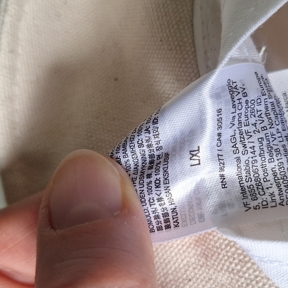 Vans summer blooms embroidered bucket hat size L/XL - Picture 10 of 10